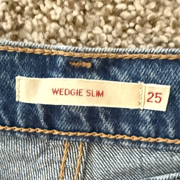 Levi's Wedgie Slim Straight-Leg Jeans 25x30 - Picture 4 of 7